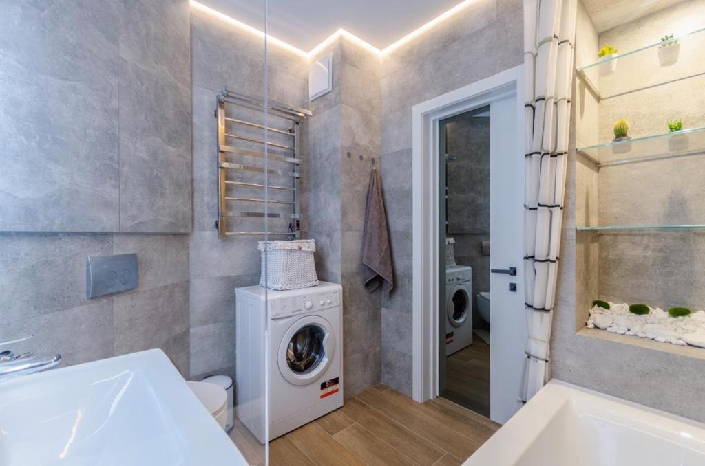 Апартаменты Modern Vip Smart. Киев Экстерьер фото