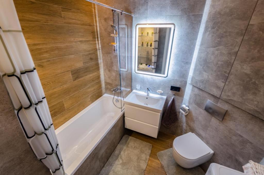 Апартаменты Modern Vip Smart. Киев Экстерьер фото